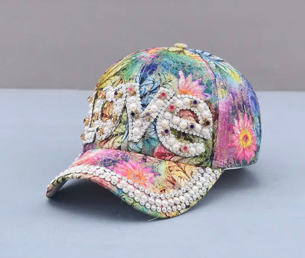 Love hat